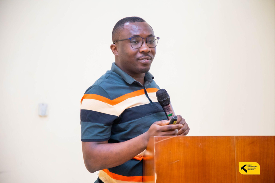 Dr. Henry Nunoo-Mensah, the MSc Coordinator for KEEP, presented on academic modalities for postgraduate students.