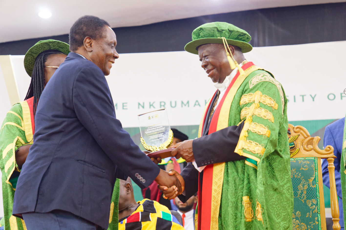 Prof. Johnson Asumadu, Chairman, International Scientific Advisory Board, KEEP, received a plaque from His Excellency Otumfuo Osei Tutu II for his outstanding service to KEEP