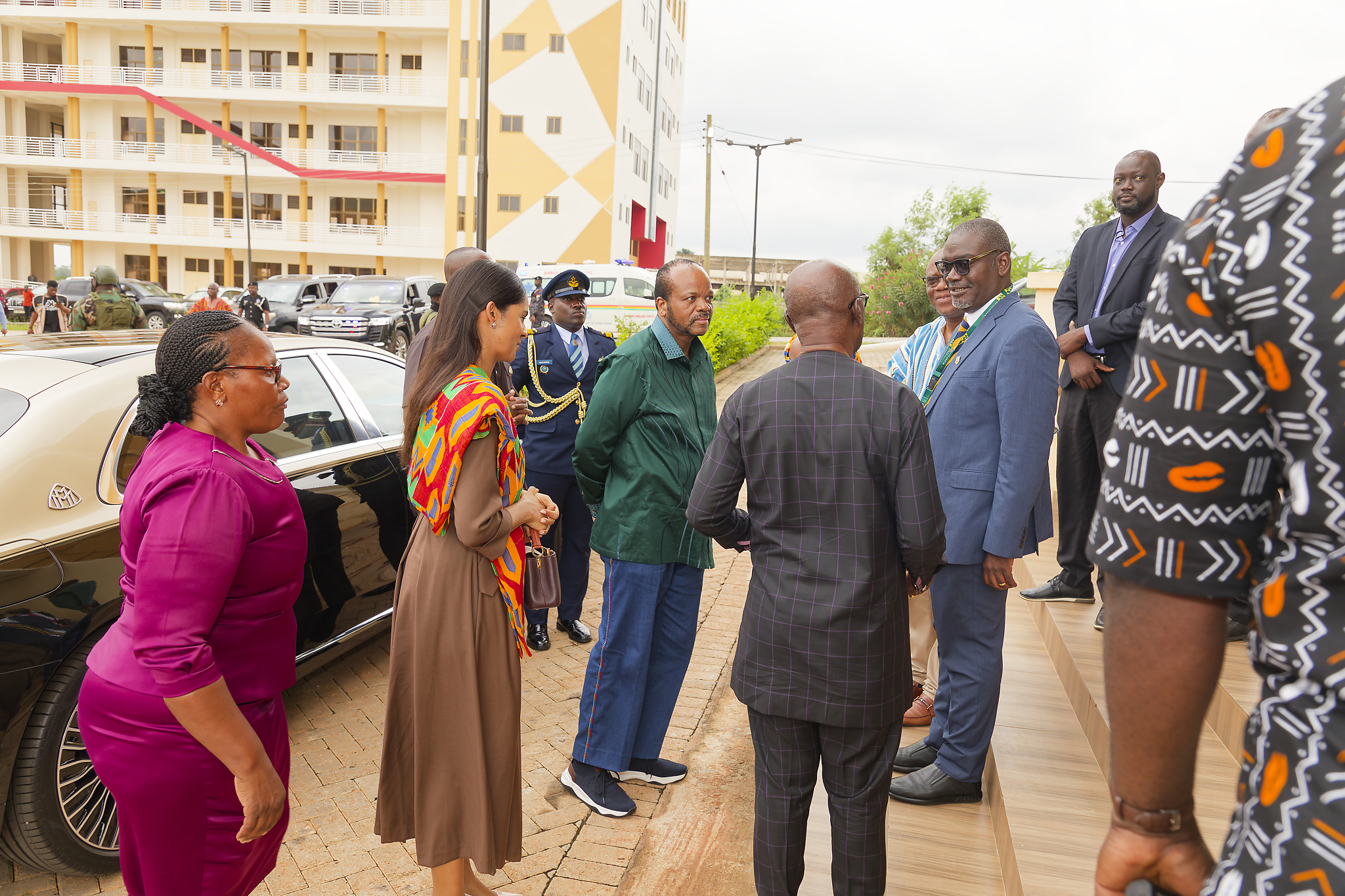 The King being welcomed by Prof. Kwabena Biritwum Nyarko, Provost, College of Engineering, KNUST.