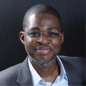 Dr Peter Amoako-Yirenkyi